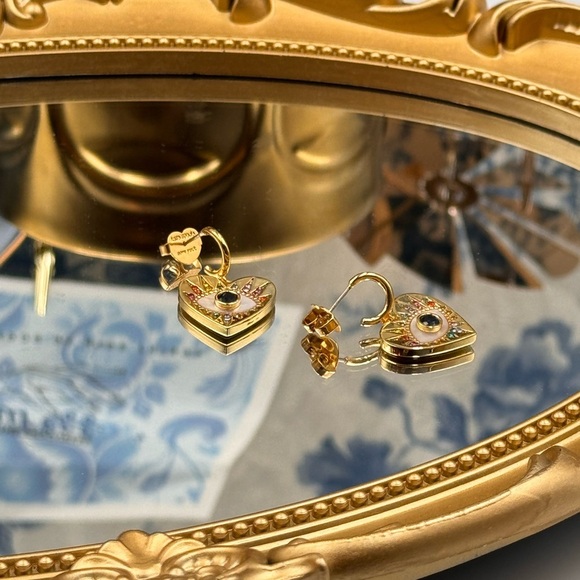 🆕 KATE SPADE 🧿 NWT Evil Eye Huggie Drop Earrings - Picture 16 of 16